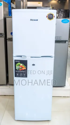 SKYWOOD REFRIGERATOR  Capacity: 158 Litres
