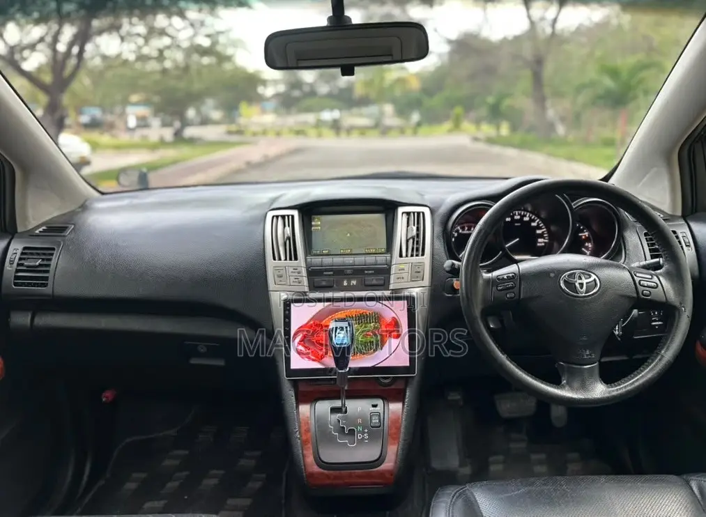 Toyota Harrier 2006 Gray