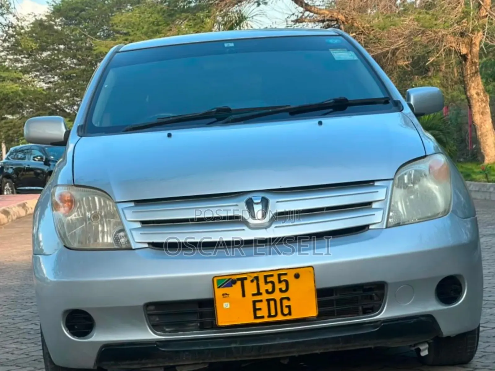 Toyota IST 2004 Silver