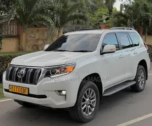 Toyota Land Cruiser Prado 2020 White