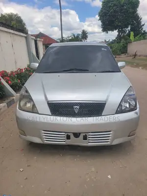 Toyota Opa 2002 Silver
