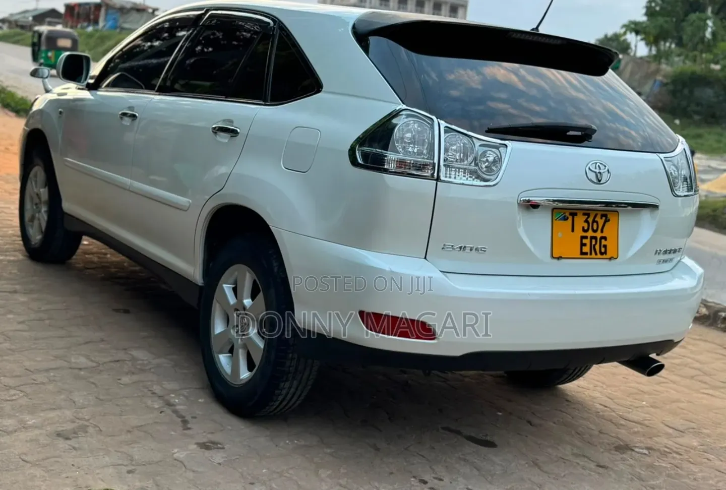 Toyota Harrier 2010 White