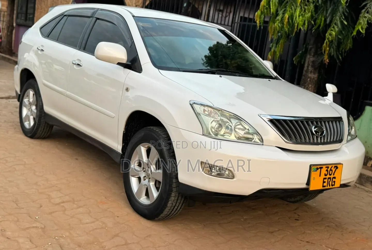 Toyota Harrier 2010 White