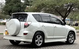 Toyota RAV4 2007 White