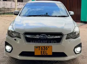 Subaru Impreza 2.0i 4-dr 2013 White