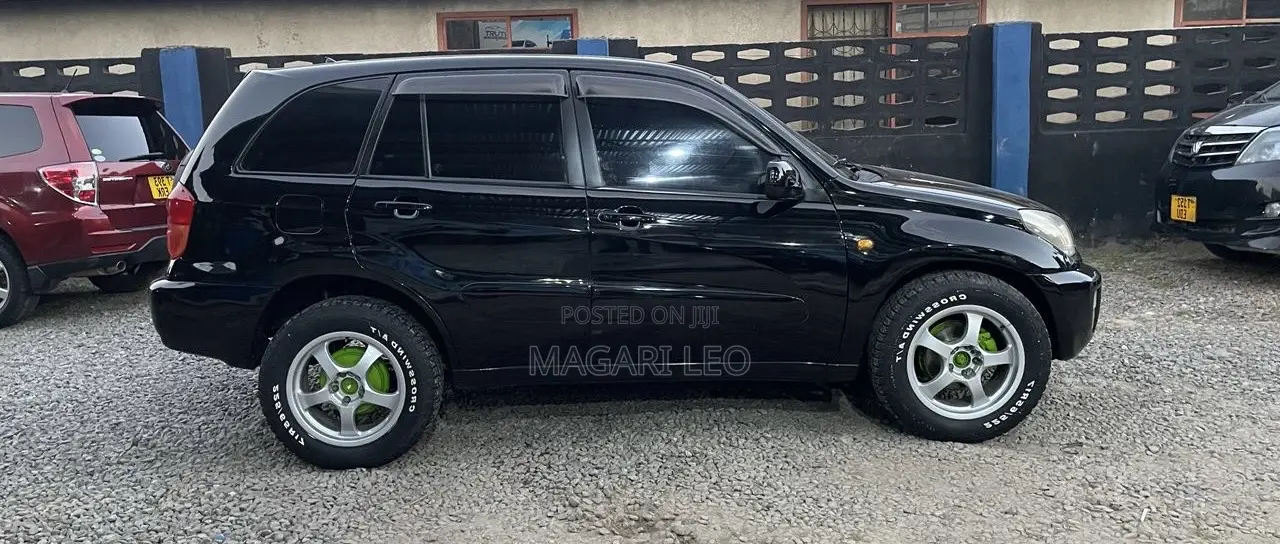 Toyota RAV4 2.0 2005 Black