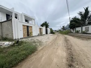 Kiwanja Kinauzwa Kibada Shangwe, Kigamboni