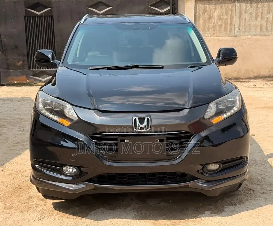 Honda Vezel 2015 Black