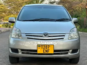 Toyota Corolla Spacio 2005 Silver