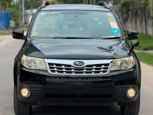 Subaru Forester 2010 Black