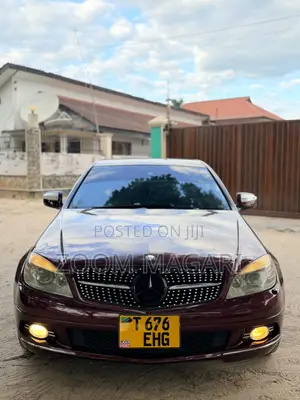 Mercedes-Benz C-Class 2008 Burgundy