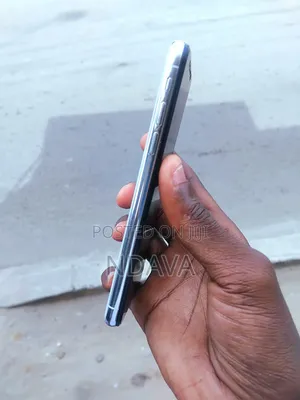 Apple iPhone X 256 GB White