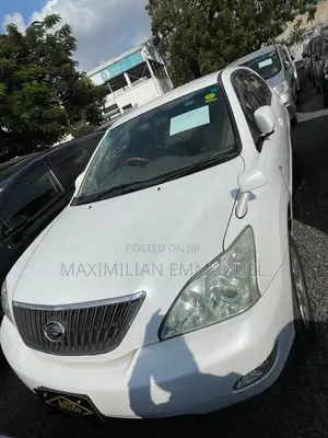Toyota Harrier 2008 White