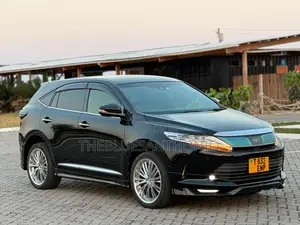 Toyota Harrier 2018 Black
