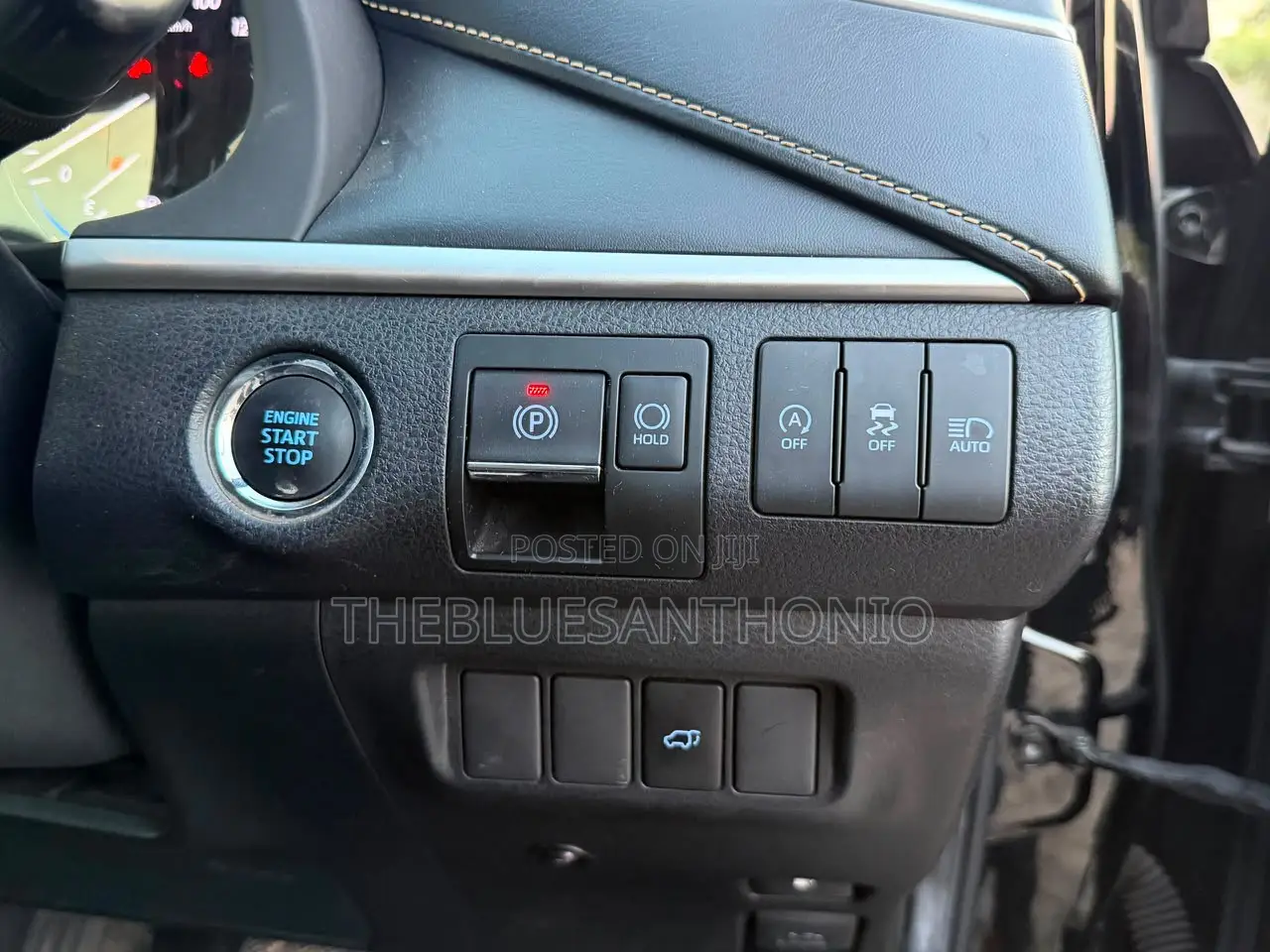 Toyota Harrier 2018 Black