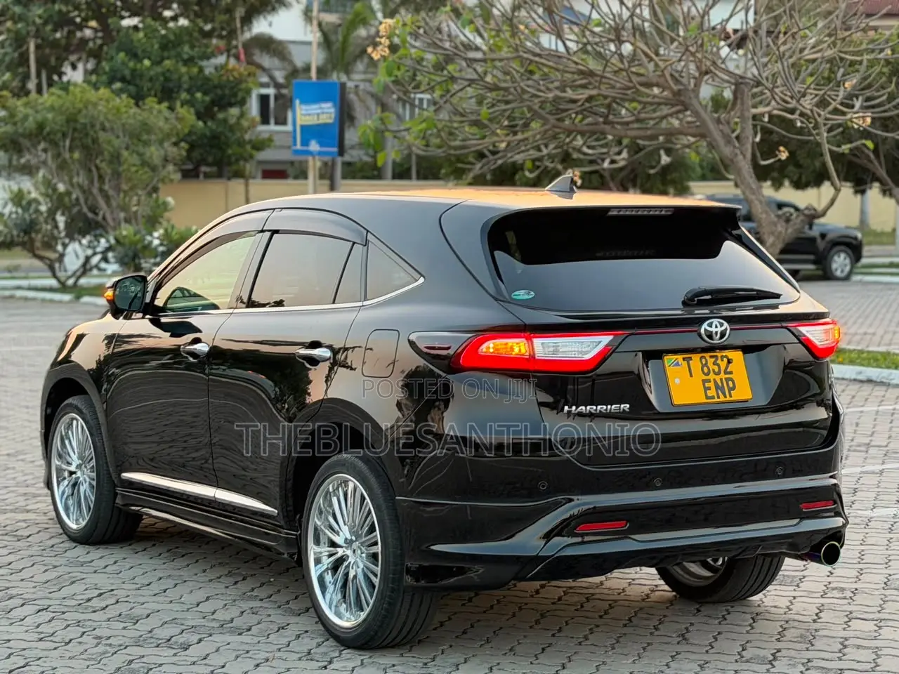 Toyota Harrier 2018 Black