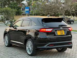 Toyota Harrier 2018 Black