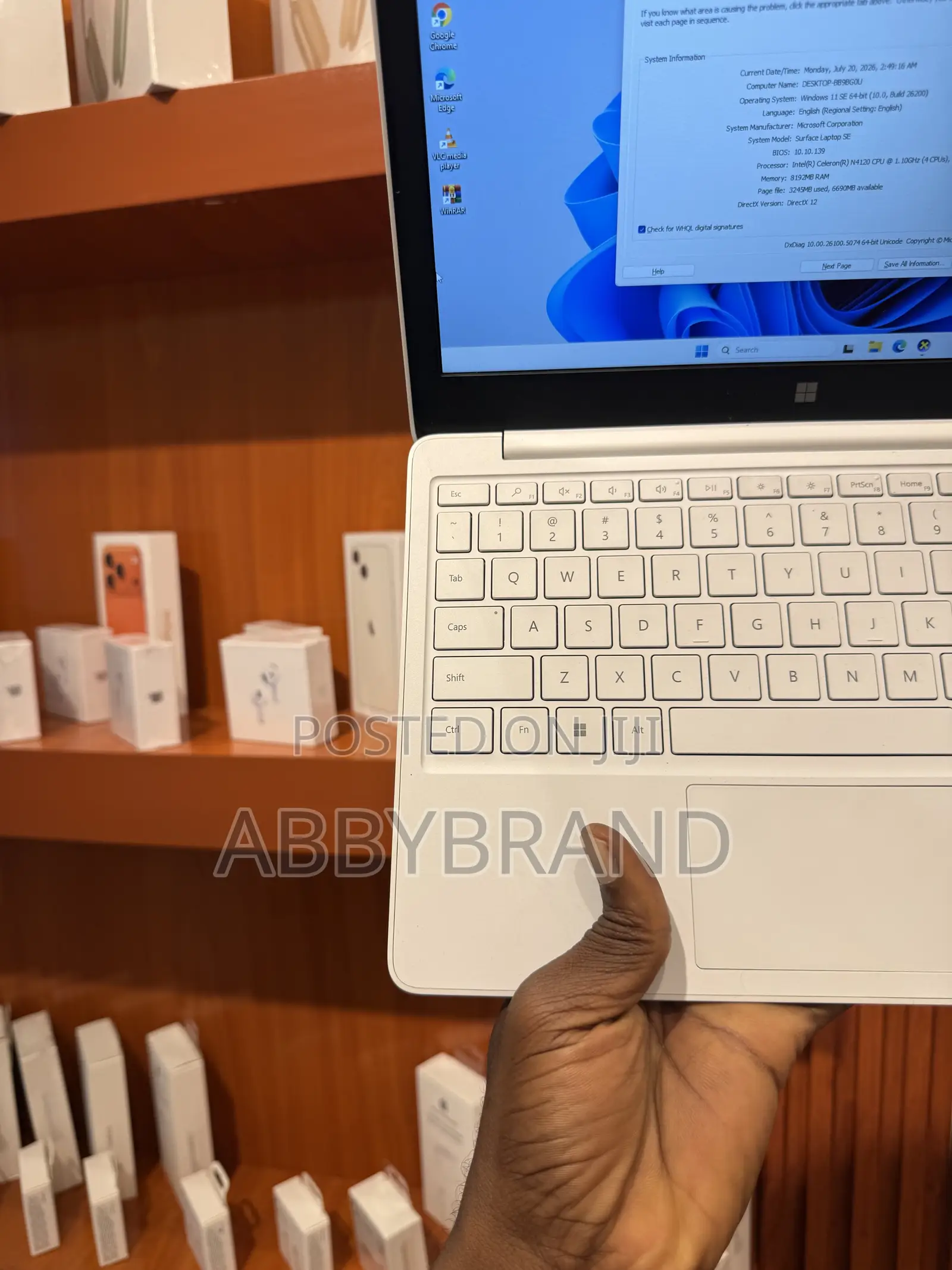 Laptop Microsoft Surface Laptop SE 8GB Intel SSD 128GB
