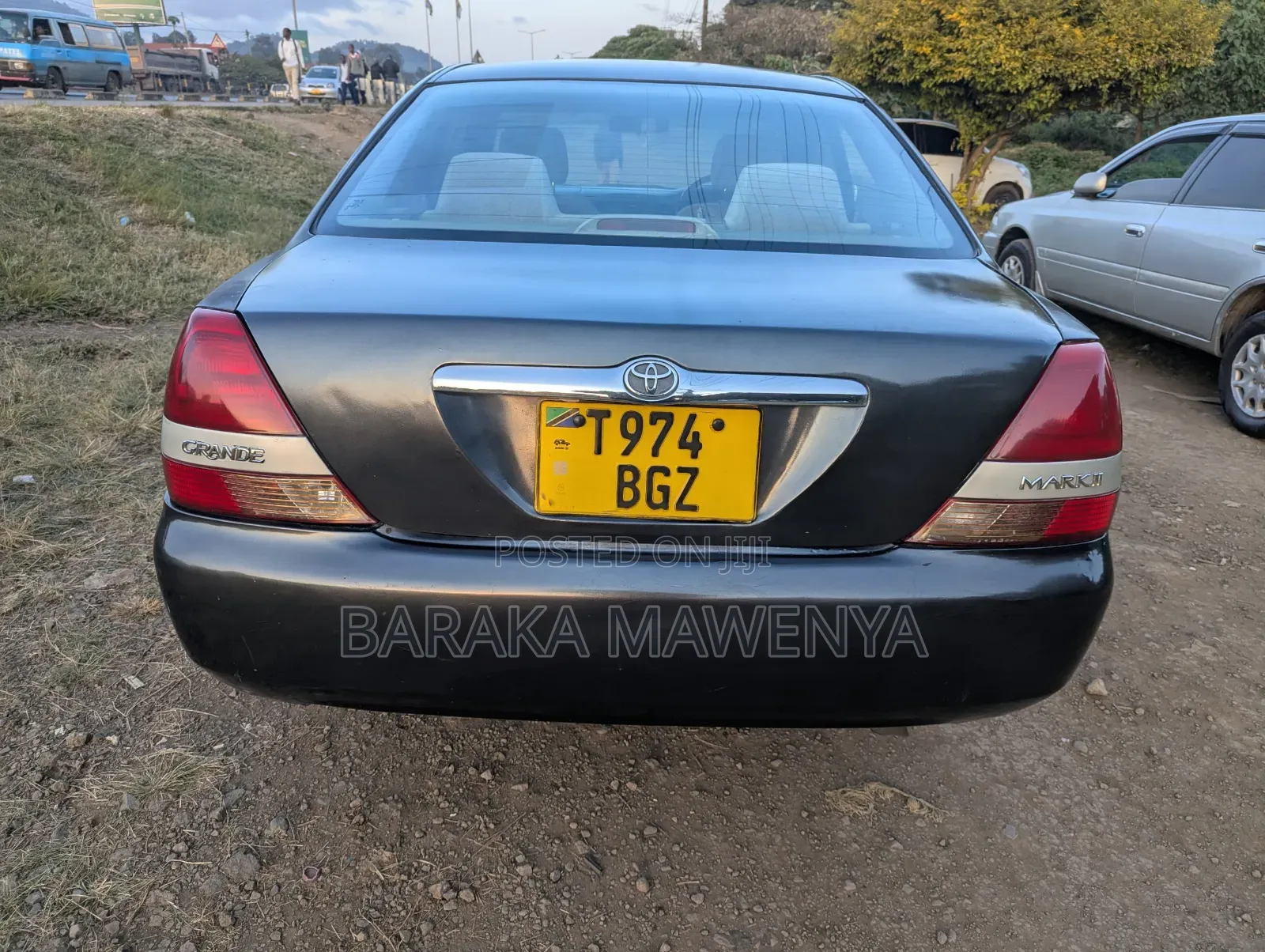 Toyota Mark II 2002 Gray