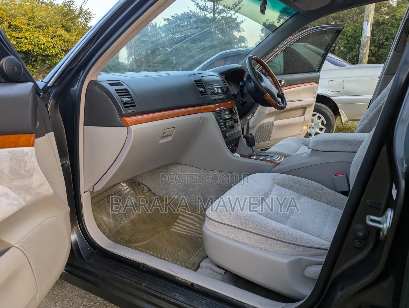 Toyota Mark II 2002 Gray