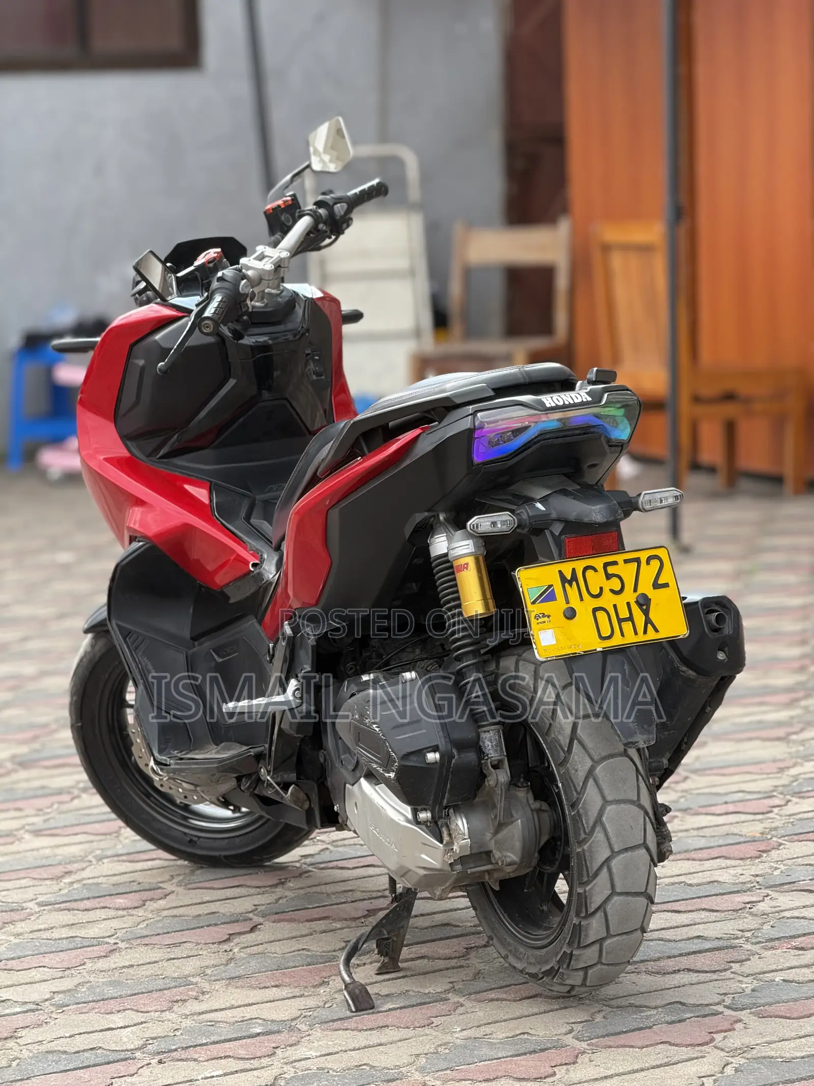 Honda 2021 Red