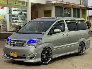 Toyota Alphard 2006 Gold