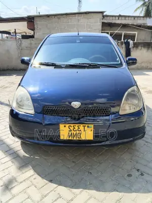 Toyota Vitz 1.0 FWD 3dr 2002 Blue