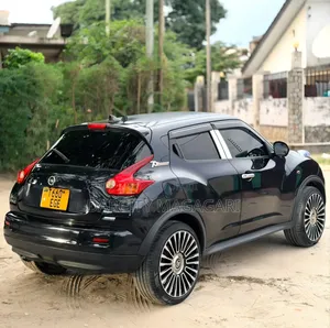 Nissan Juke 2011 Black