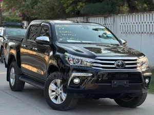 Toyota Hilux 2018 Black
