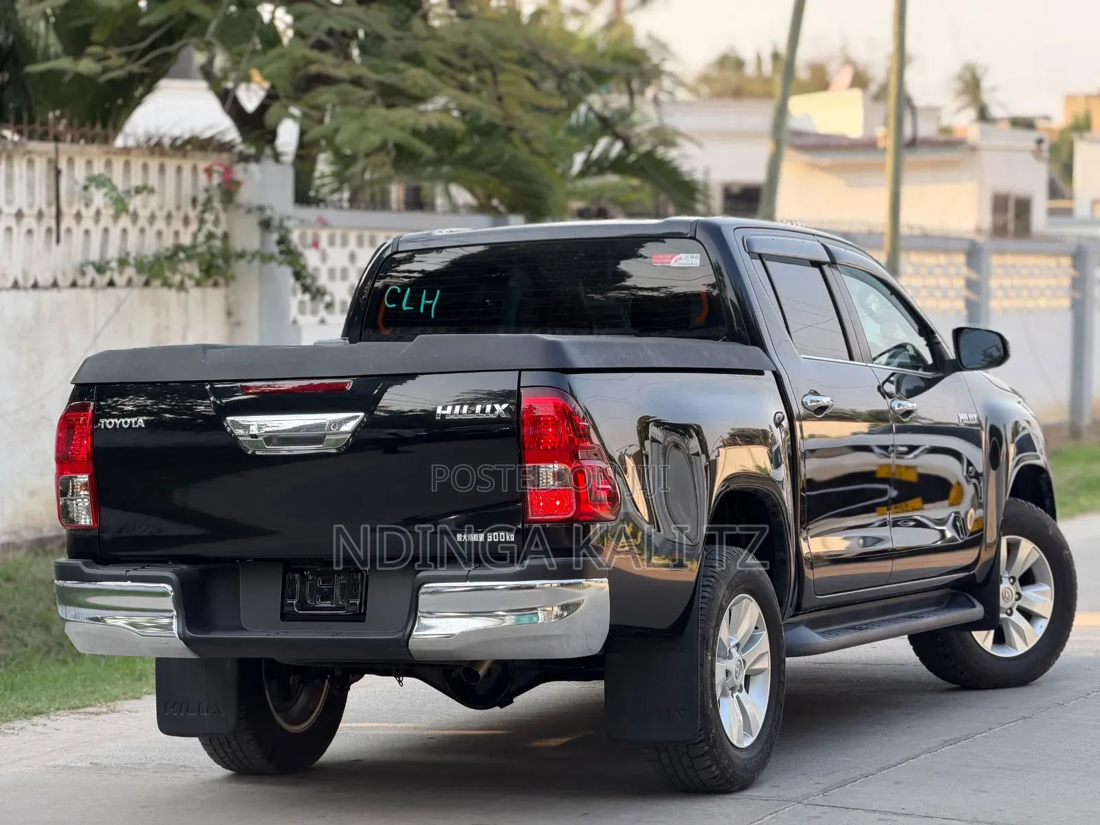 Toyota Hilux 2018 Black