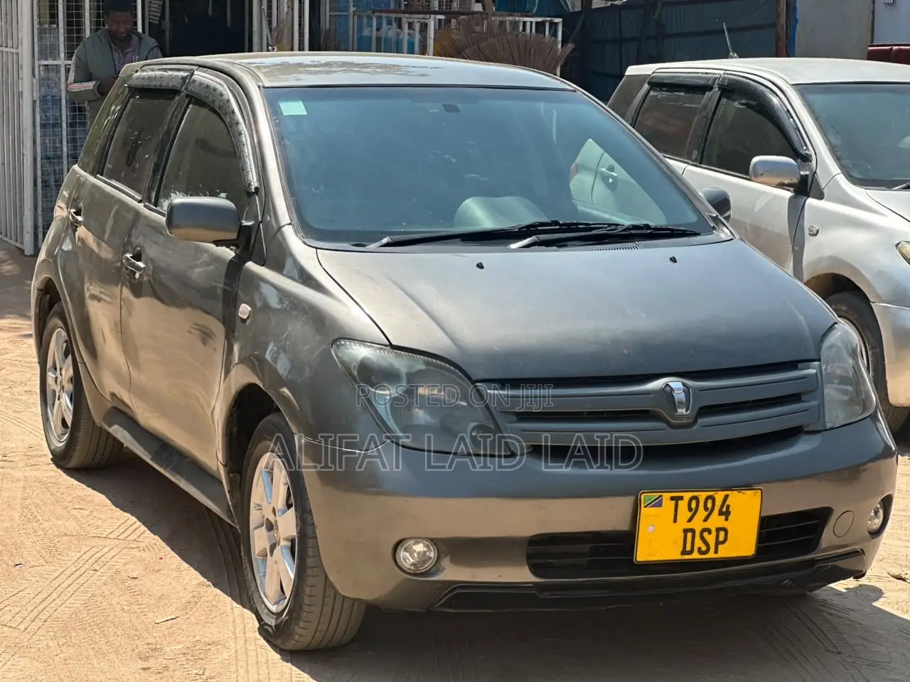 Toyota IST 2004 Gray