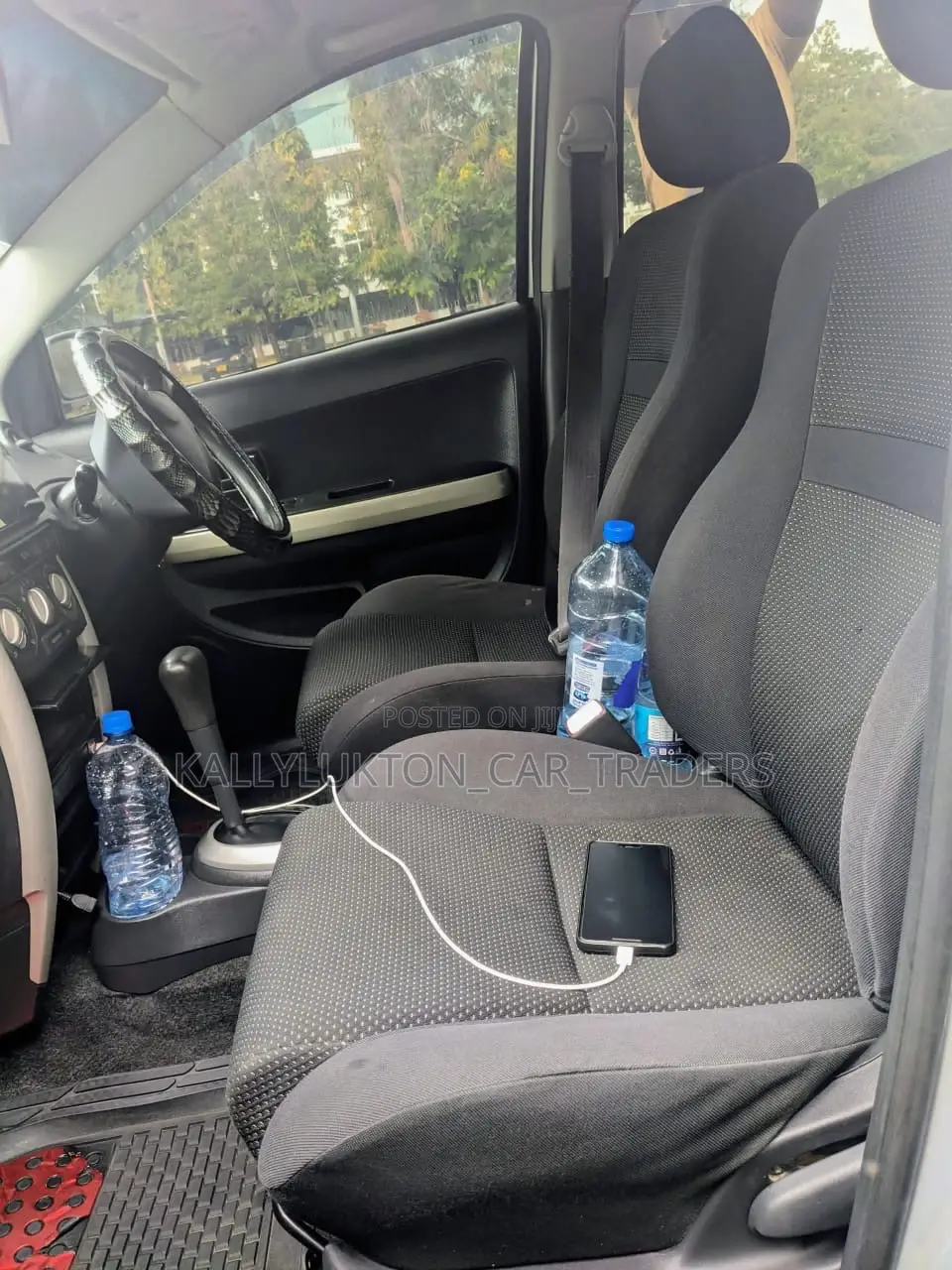Toyota IST 2007 Silver