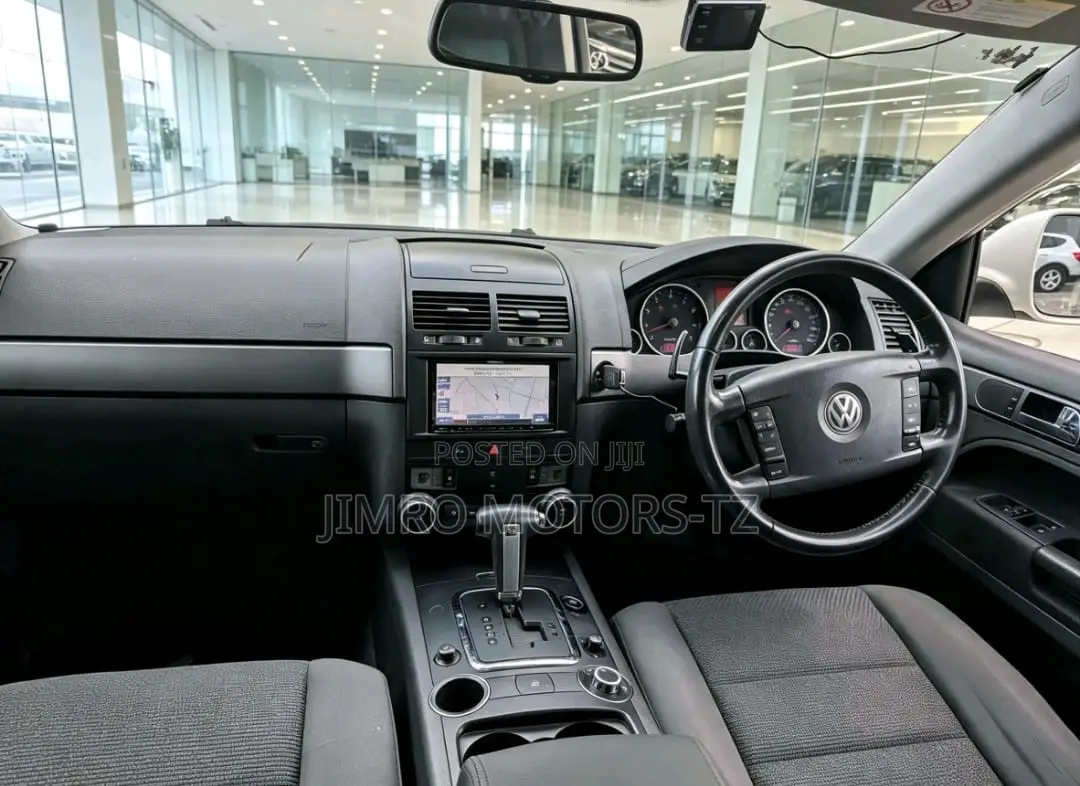Volkswagen Touareg 2009 White