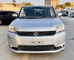 Toyota Corolla Rumion Hatchback 1.5 FWD 2010 Silver