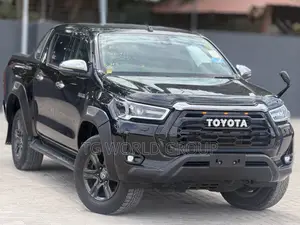 Toyota Hilux Revo Double Cab Deisel 2.4 AWD 2021 Black