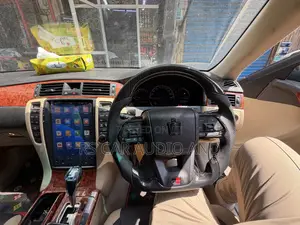 Toyota Crown Steering