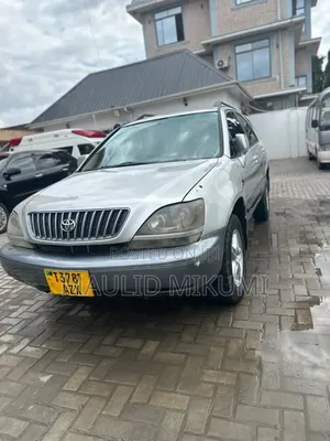 Toyota Harrier 2000 Silver