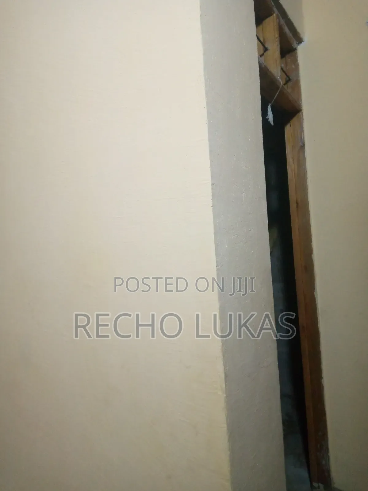 4bdrm House in Matembele, Kitunda for sale