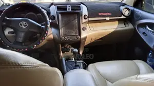 Toyota Vanguard 2009 Gray