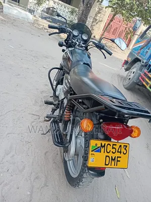 Bajaj Boxer 125 2022 Black
