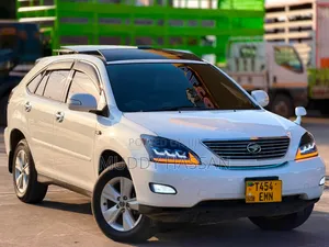 Toyota Harrier 2007 White