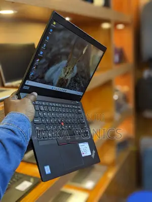 Laptop Lenovo ThinkPad X390 8GB Intel Core i5 SSD 256GB