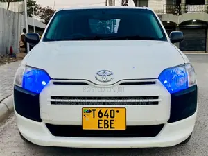 Toyota Probox 1.5 DX Comfort 2WD 2016 White