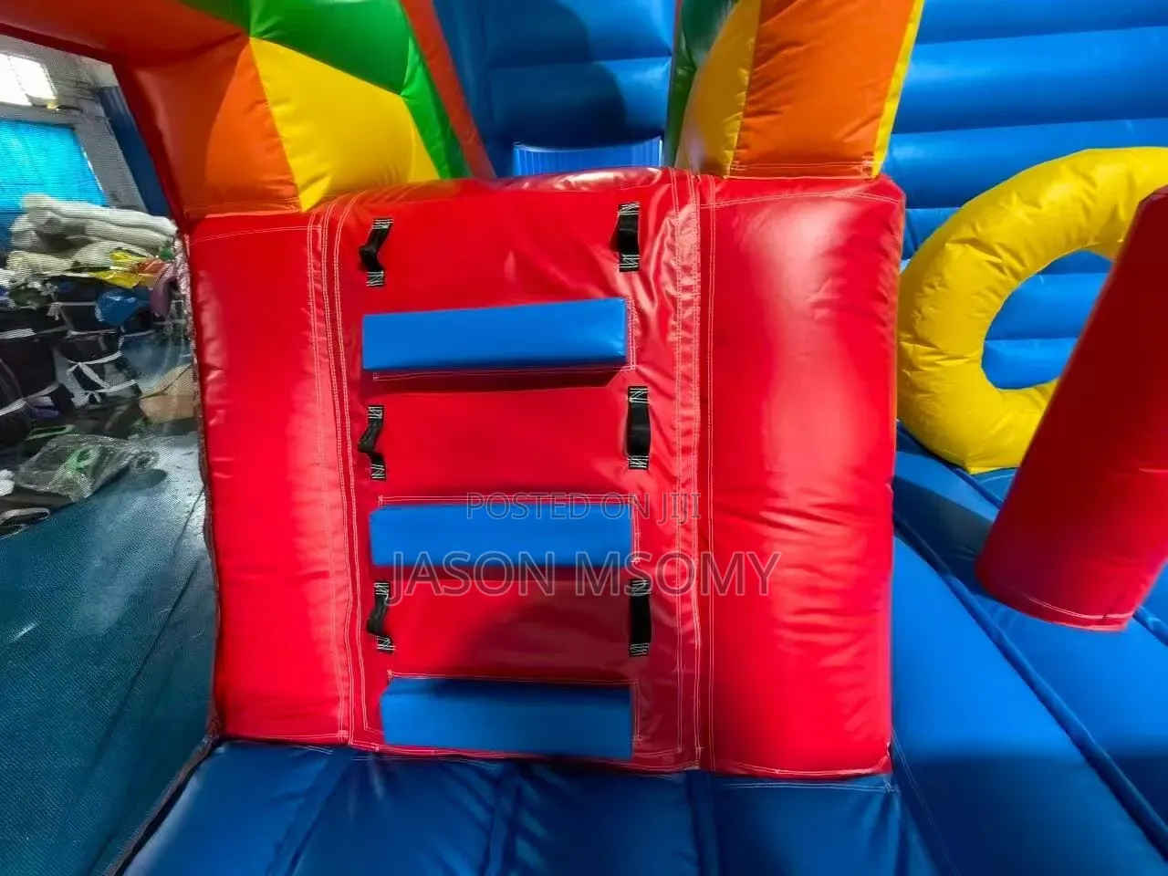 Jumping Castlez
