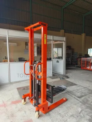 Pallet Stacker,c Type 2tx1.6m