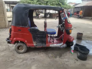 TVS King Deluxe Plus iTouch Start 2019 Red