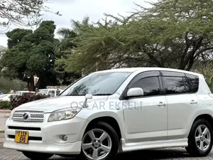 Toyota RAV4 2007 White