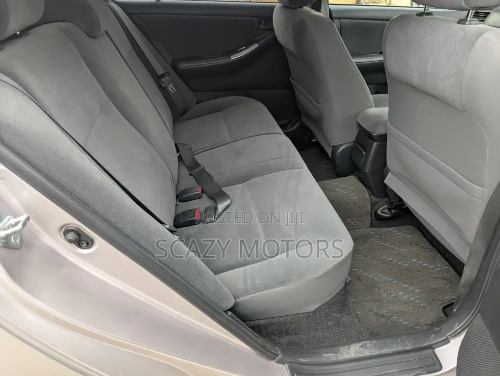 Toyota Allex 2005 Silver