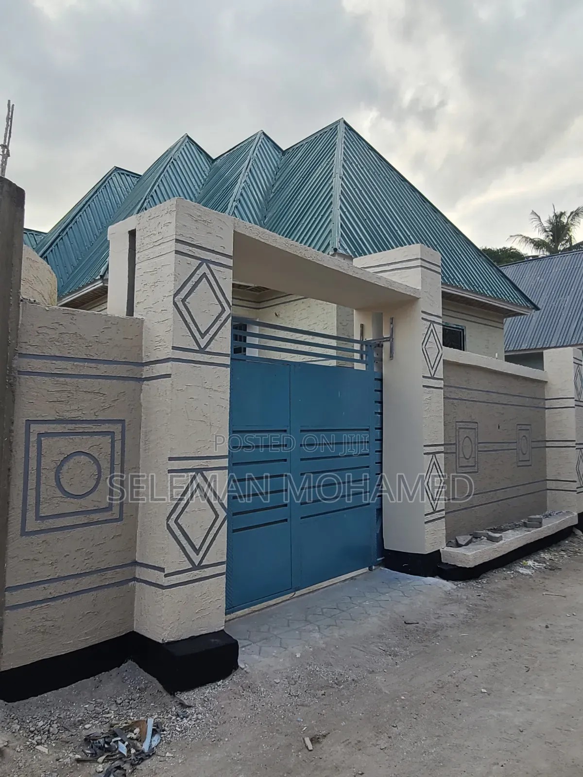 Furnished 3bdrm House in Biriani Real Estate, Chamazi for sale
