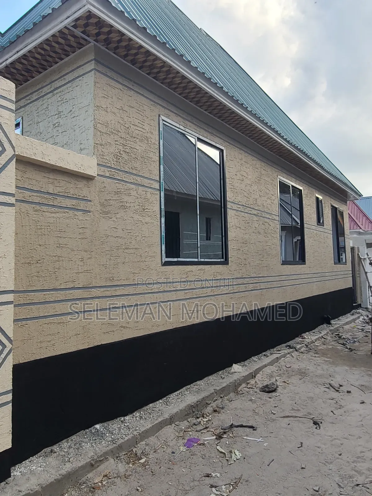 Furnished 3bdrm House in Biriani Real Estate, Chamazi for sale